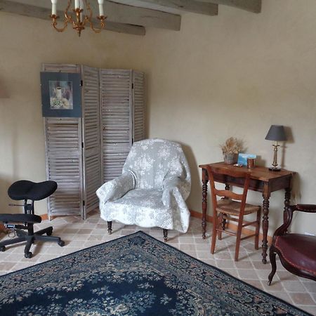 Ker Adsav Bed and Breakfast Saint-Pierre-de-Plesguen Eksteriør billede