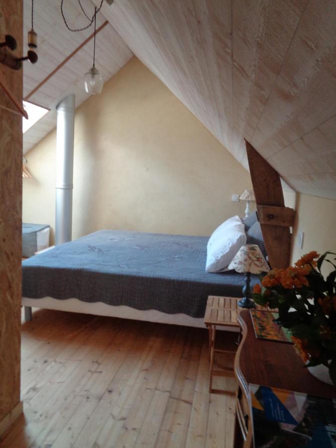 Ker Adsav Bed and Breakfast Saint-Pierre-de-Plesguen Eksteriør billede