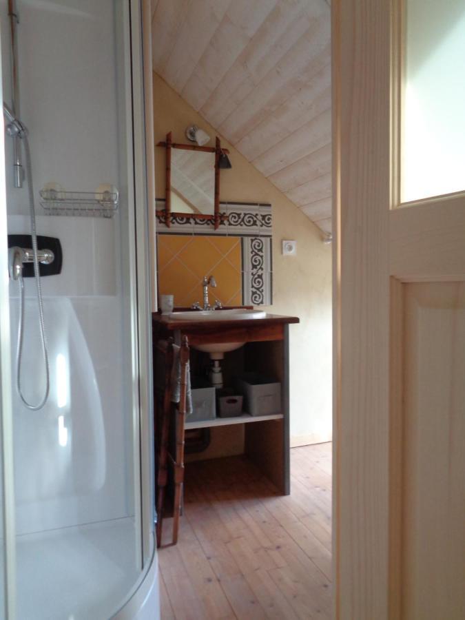 Ker Adsav Bed and Breakfast Saint-Pierre-de-Plesguen Eksteriør billede