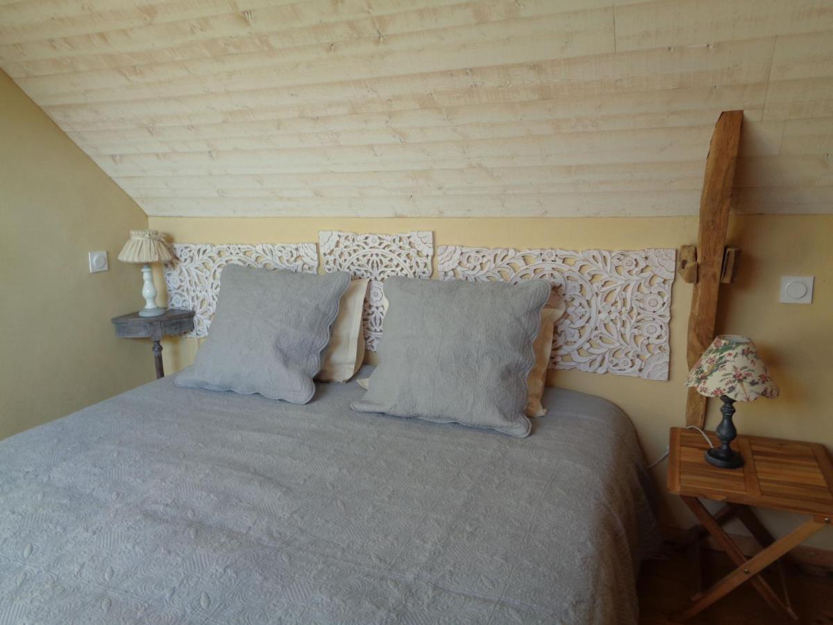 Ker Adsav Bed and Breakfast Saint-Pierre-de-Plesguen Eksteriør billede